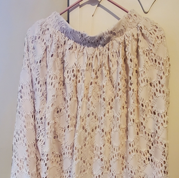 Nee See's dresses lace skirt - Picture 2 of 4